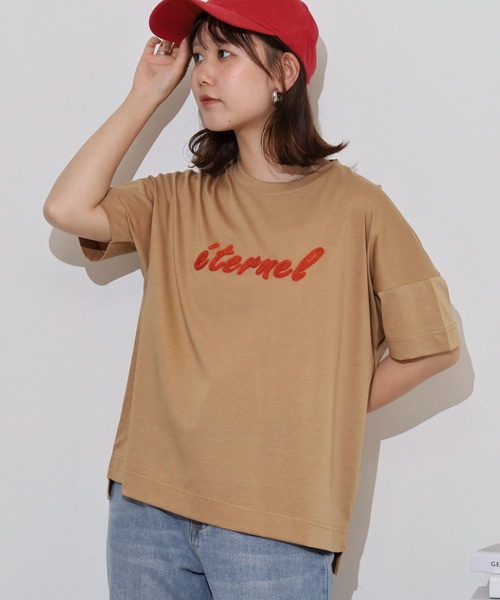 BRODIAEA(ブローディア)の「BRODIAEA 配色パイルロゴ半袖Tシャツ(Tシャツ/カットソー・レディース・ロイヤルブルー/ベージュ/オフホワイト/ネイビー・40)」の11枚目の写真
