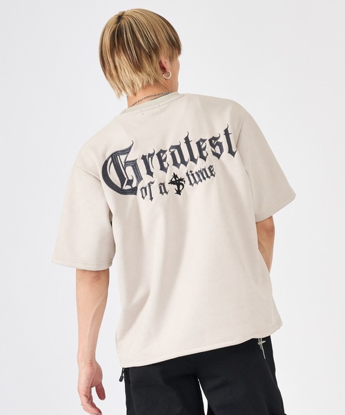 セール】高級な立体人気の刺繍ロゴTシャツ（Tシャツ/カットソー