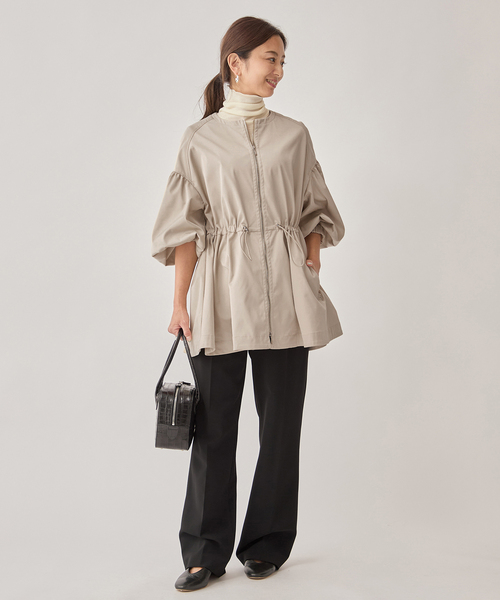 VERMEIL par iena（ヴェルメイユパーイエナ）の「《追加》ノーカラーギャザーZIPブルゾン（その他アウター・レディース・ブラック/ベージュ/ネイビー・FREE）」の13枚目の写真