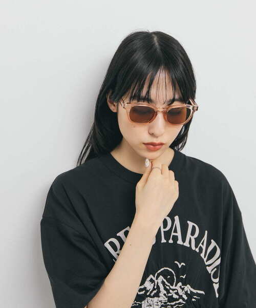 KBF（ケイビーエフ）の「ウェリントンフレームサングラス（メガネ・レディース・ブラウン/グレー系その他/ブラック・ONE）」の8枚目の写真