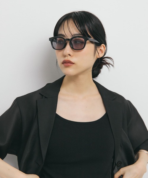 KBF（ケイビーエフ）の「ウェリントンフレームサングラス（メガネ・レディース・ブラウン/グレー系その他/ブラック・ONE）」の7枚目の写真