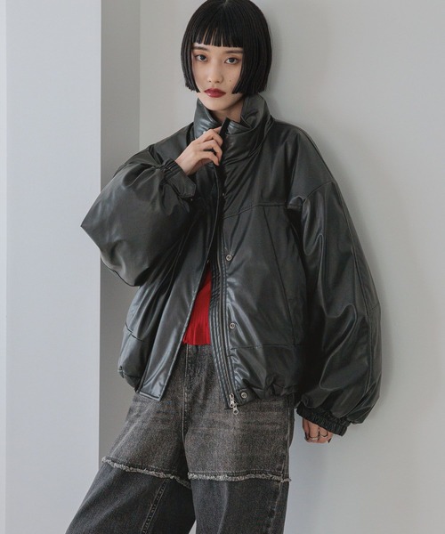 LOWRYS FARM（ローリーズファーム）の「レザーモンスターショートコート 580468（ブルゾン・レディース・ブラック・FREE）」の4枚目の写真