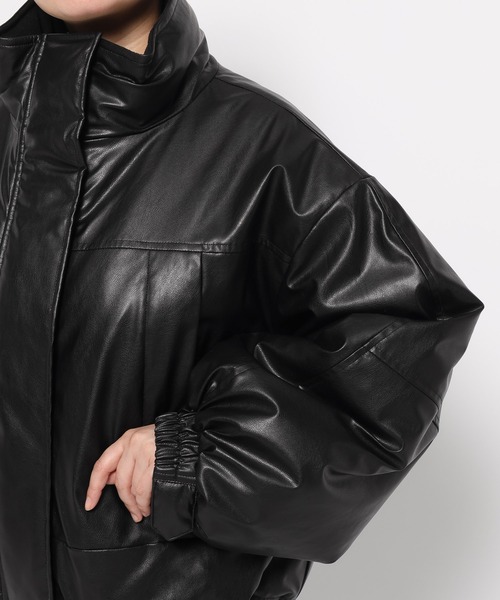 LOWRYS FARM（ローリーズファーム）の「レザーモンスターショートコート 580468（ブルゾン・レディース・ブラック・FREE）」の12枚目の写真