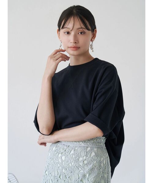 TONAL(トーナル)の「Vガゼットブラウス(シャツ/ブラウス・レディース・オフホワイト/ネイビー/ブラウン/ライトブルー・MEDIUM)」の22枚目の写真