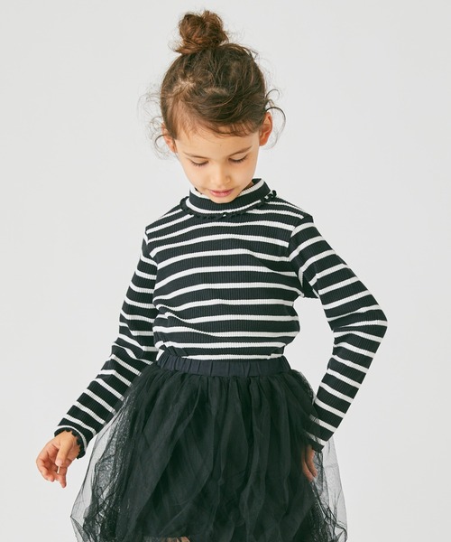 ever closet（エバークローゼット）の「タートルネック  リブトップス（Tシャツ/カットソー・キッズ・グレー系その他/ブラック/ピンク系その他/ブルー系その他4/ブラック系その他/ホワイト系その他/ベージュ系その他/ブラウン/ホワイト/ベージュ/ピンク/ワインレッド/グリーン系その他/ラベンダー/ミント・80ｃｍ/90cm/100cm/110cm/120cm/130cm/140cm/150cm/160cm）」の4枚目の写真