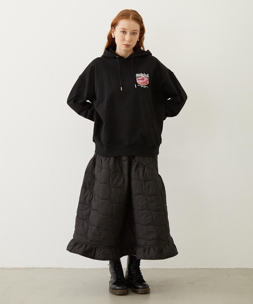 MILKFED.(ミルクフェド)の「QUILTED FLARED SKIRT(スカート・レディース・ブラック/オリーブ/ベージュ・ONE SIZE)」の21枚目の写真