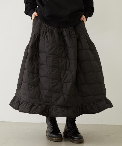MILKFED.(ミルクフェド)の「QUILTED FLARED SKIRT(スカート・レディース・ブラック/オリーブ/ベージュ・ONE SIZE)」の19枚目の写真