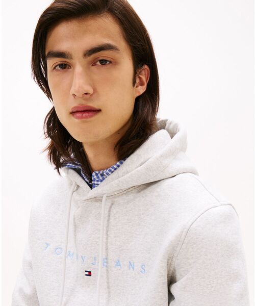 tommy jeans(トミー ジーンズ)の「レギュラーライナーロゴパーカー(スウェット・メンズ・エメラルド/ブルー/ライトグレー・SMALL/LARGE/X-LARGE/MEDIUM)」の8枚目の写真