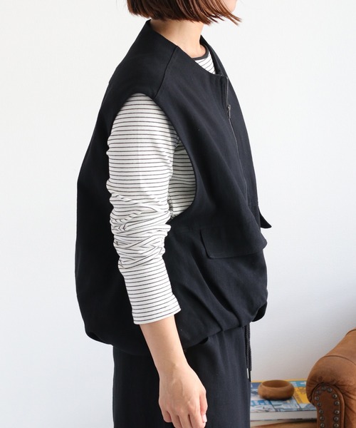 cepo(セポ)の「〈セットアップ対応〉カルゼスソバルーンジップベスト(ベスト・レディース・ブラック/キャメル・M)」の13枚目の写真