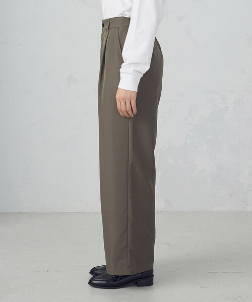 COMME CA ISM（コムサイズム）の「【セットアップ対応】ポリエステルツイル　ワイドテーパードパンツ（その他パンツ・レディース・カーキ/ブラック・LARGE/MEDIUM）」の11枚目の写真