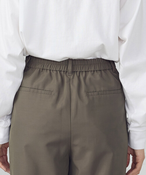 COMME CA ISM（コムサイズム）の「【セットアップ対応】ポリエステルツイル　ワイドテーパードパンツ（その他パンツ・レディース・カーキ/ブラック・LARGE/MEDIUM）」の14枚目の写真