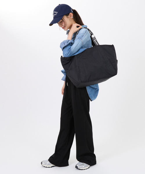 E/W REVERSIBLE PKT TOTE ロゴジャカードブラックT（トートバッグ