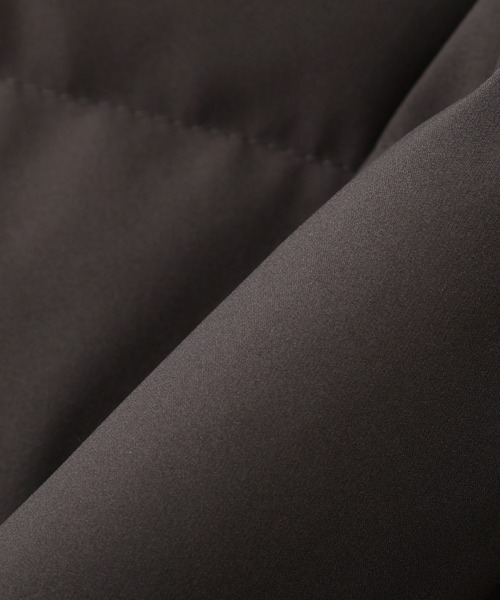 NANO universe（ナノユニバース）の「「西川ダウン(R)」SOLOTEXショートダウン（ダウンジャケット/コート・メンズ・オフホワイト/ブラック/チャコール・L/M）」の6枚目の写真