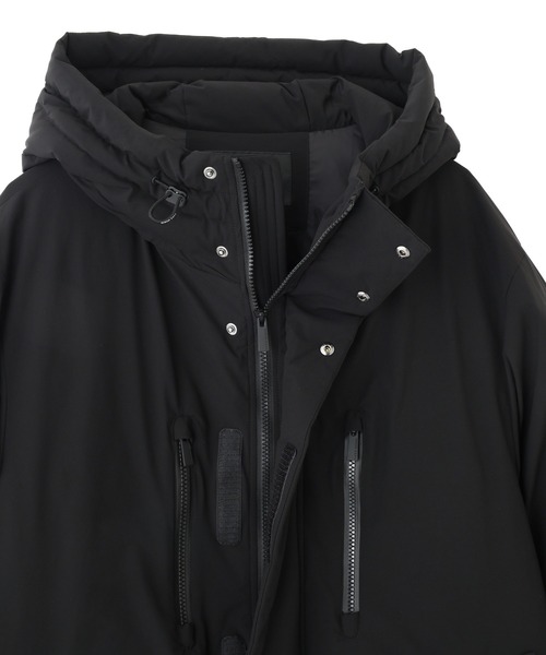 NANO universe（ナノユニバース）の「「西川ダウン(R)」SOLOTEXショートダウン（ダウンジャケット/コート・メンズ・オフホワイト/ブラック/チャコール・L/M）」の9枚目の写真