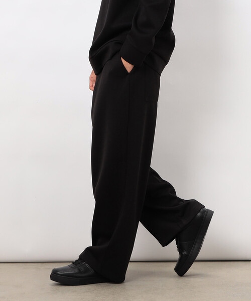 COMME CA ISM（コムサイズム）の「ダンボールニット イージーバレルパンツ（その他パンツ・メンズ・モカ/ブラック・SMALL/MEDIUM/LARGE）」の17枚目の写真