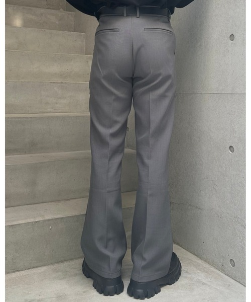 Otte(オッテ)の「センタープレスセミフレアスラックス(その他パンツ・メンズ・グレー/ブラック・MEDIUM/LARGE/SMALL/X-LARGE)」の13枚目の写真