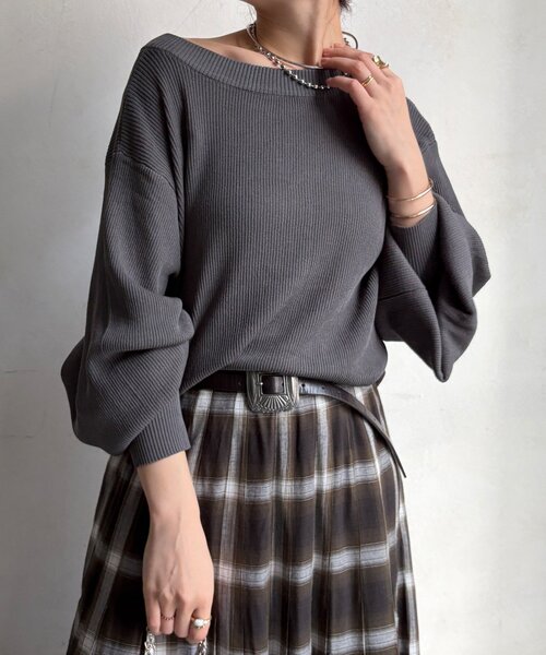 DouDou(ドゥドゥ)の「【WEB限定】前後2WAYジップニット(ニット/セーター・レディース・ブルー/ブラック/チャコールグレー・FREE)」の3枚目の写真