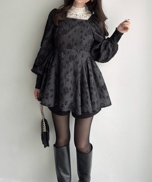 Meiru(メイル)の「スクエアネックジャガードペプラムトップス(薄手)(シャツ/ブラウス・レディース・ブルー系その他/ブラック/クリーム・SMALL/MEDIUM/LARGE)」の12枚目の写真