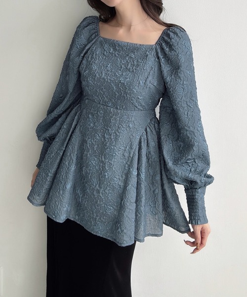 Meiru(メイル)の「スクエアネックジャガードペプラムトップス(薄手)(シャツ/ブラウス・レディース・ブルー系その他/ブラック/クリーム・SMALL/MEDIUM/LARGE)」の14枚目の写真