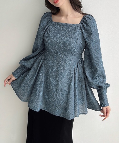 Meiru(メイル)の「スクエアネックジャガードペプラムトップス(薄手)(シャツ/ブラウス・レディース・ブルー系その他/ブラック/クリーム・SMALL/MEDIUM/LARGE)」の16枚目の写真