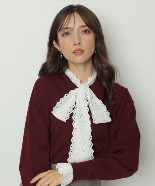 Apuweiser-riche(アプワイザーリッシェ)の「レースボウタイプルオーバー(ニット/セーター・レディース・ホワイト/ボルドー/ブラック・2)」の12枚目の写真