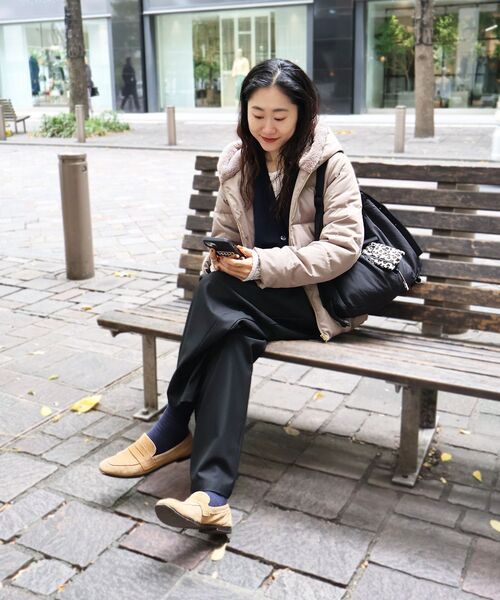 le.coeur blanc（ルクールブラン）の「ファーフードショートダウン（ダウンジャケット/コート・レディース・グレイッシュベージュ/モカ/ネイビー/ライトグレー/ブラック・36/38/40）」の9枚目の写真