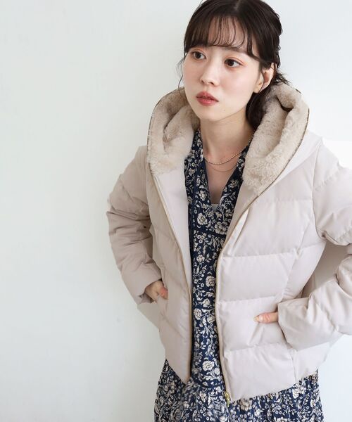 le.coeur blanc（ルクールブラン）の「ファーフードショートダウン（ダウンジャケット/コート・レディース・グレイッシュベージュ/モカ/ネイビー/ライトグレー/ブラック・36/38/40）」の17枚目の写真