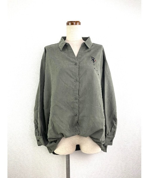 Rydia(リディア)の「スキッパーブラウス(シャツ/ブラウス・レディース・カーキ/ベージュ・M)」の1枚目の写真