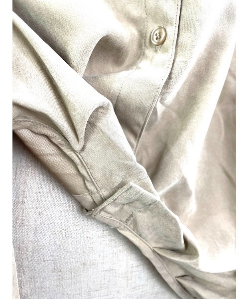 Rydia(リディア)の「スキッパーブラウス(シャツ/ブラウス・レディース・カーキ/ベージュ・M)」の9枚目の写真