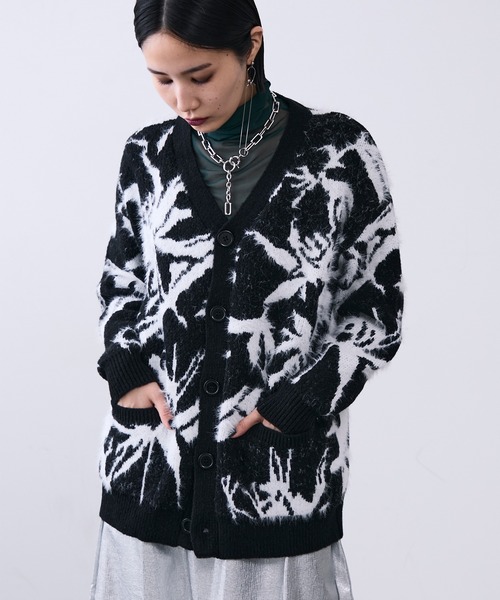 MONOe(モノエ)の「モノクロ柄シャギーVネックカーディガン(カーディガン/ボレロ・レディース・ダークグレー・FREE)」の18枚目の写真