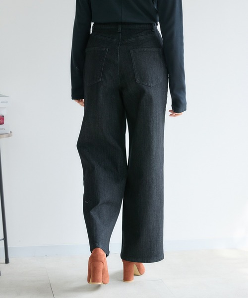 KATHARINE ROSS（キャサリンロス）の「【PILLINI/ピリーニ】タブ付ストレートデニムパンツ（デニムパンツ・レディース・ブラック/ネイビー・SMALL/MEDIUM/LARGE）」の12枚目の写真