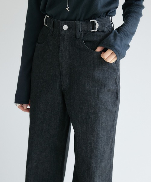 KATHARINE ROSS（キャサリンロス）の「【PILLINI/ピリーニ】タブ付ストレートデニムパンツ（デニムパンツ・レディース・ブラック/ネイビー・SMALL/MEDIUM/LARGE）」の11枚目の写真