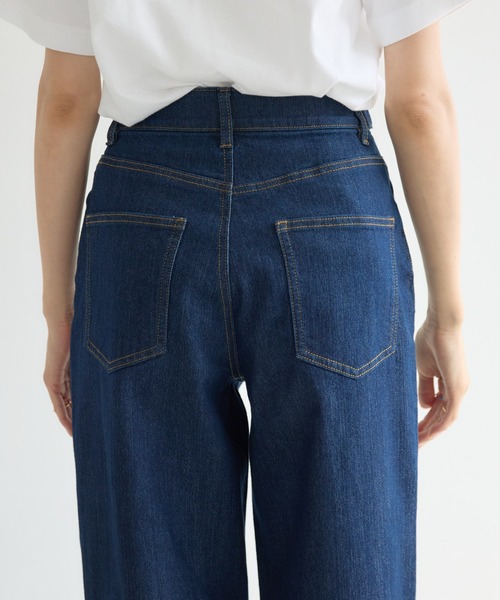 KATHARINE ROSS（キャサリンロス）の「【PILLINI/ピリーニ】タブ付ストレートデニムパンツ（デニムパンツ・レディース・ブラック/ネイビー・SMALL/MEDIUM/LARGE）」の19枚目の写真