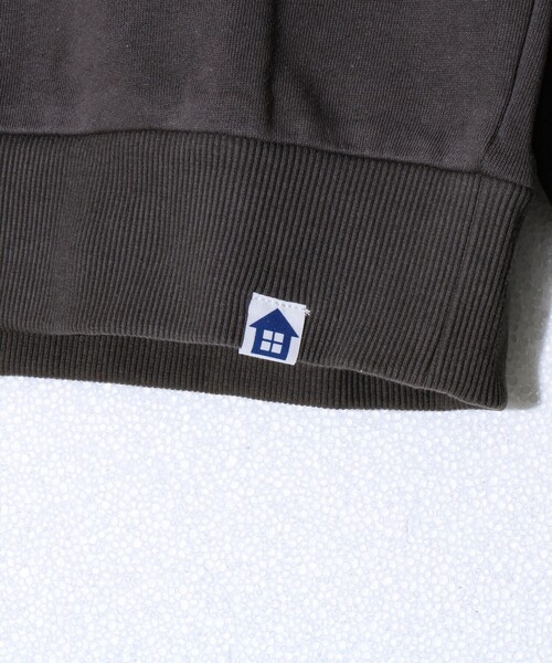 FREDY MAC（フレディーマック）の「【FREDYMAC】POCHI GETS CAUGHT 裏毛スウェット（スウェット・メンズ・チャコールグレー/ホワイト・L/M/S）」の4枚目の写真