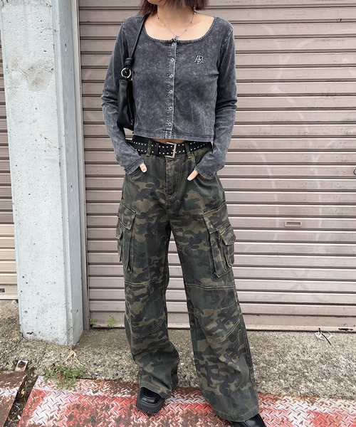 meJane(ミージェーン)の「スクエアネックショート丈カーディガン(カーディガン/ボレロ・レディース・ネイビー/ブラウン/ブラック・FREE)」の5枚目の写真