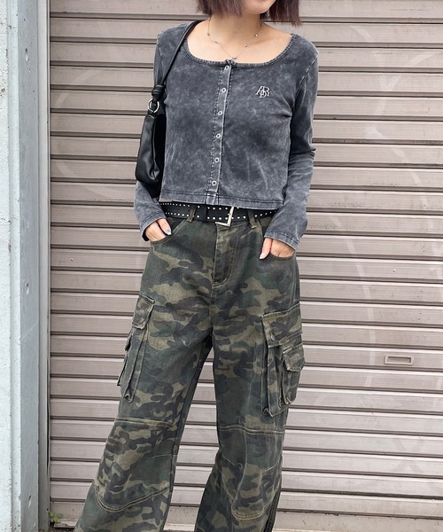 meJane(ミージェーン)の「スクエアネックショート丈カーディガン(カーディガン/ボレロ・レディース・ネイビー/ブラウン/ブラック・FREE)」の17枚目の写真