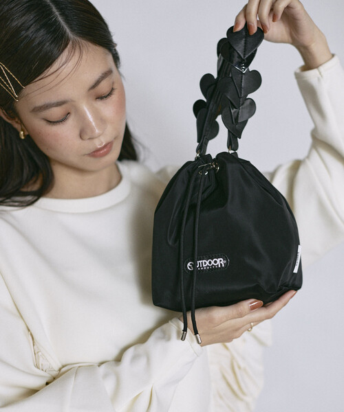 BASICKS ハートウエストバッグ BASICKS（ベイシックス）の「BASICKS × OUTDOOR PRODUCTS × Firsthand