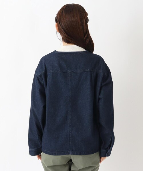 one'sterrace(ワンズテラス)の「ノーカラー デニムジャケット(デニムジャケット・レディース・ブルー系その他7/ネイビー系5・02)」の5枚目の写真
