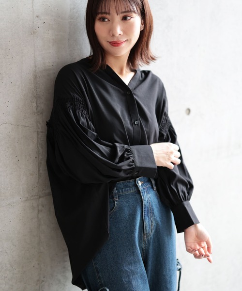 Ruwan yu（ルワンユー）の「ギャザースリーブVネックブラウス【大きいサイズ対応】（シャツ/ブラウス・レディース・ピンク/ブラック・L/LL/3L/4L）」の7枚目の写真