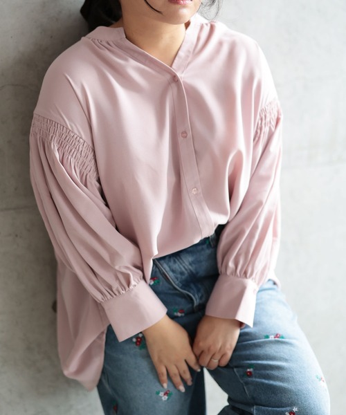 Ruwan yu（ルワンユー）の「ギャザースリーブVネックブラウス【大きいサイズ対応】（シャツ/ブラウス・レディース・ピンク/ブラック・L/LL/3L/4L）」の8枚目の写真