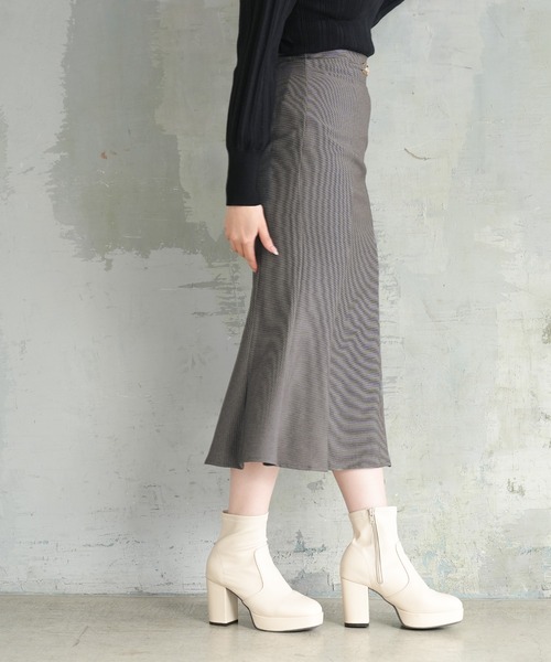 ASTORIA ODIER（アストリアオディール）の「ピンチェックビット付マーメイドスカート（スカート・レディース・ブラウン/ブラック/グレー・MEDIUM/LARGE/SMALL）」の20枚目の写真