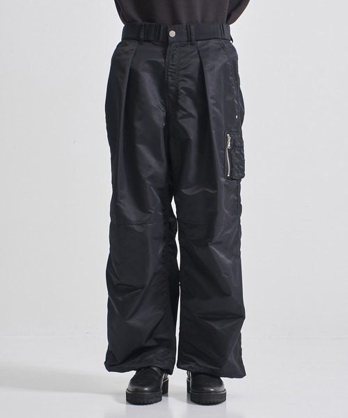 CITY TOKYO（シティトウキョウ）の「【CITY TOKYO/シティートーキョー】MA-1ワイドパンツ（カーゴパンツ・メンズ・ダークグレー/ブラック・1/2）」の4枚目の写真