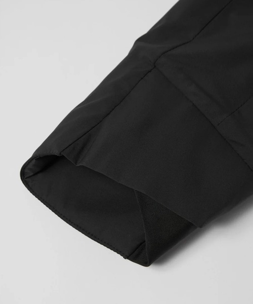 DESCENTE ALLTERRAIN（デサント　オルテライン）の「DESCENTE ALLTERRAIN/デサントオルテライン ウォームインサレーション パーカー（パーカー・メンズ・ブラック・O/L/M）」の10枚目の写真