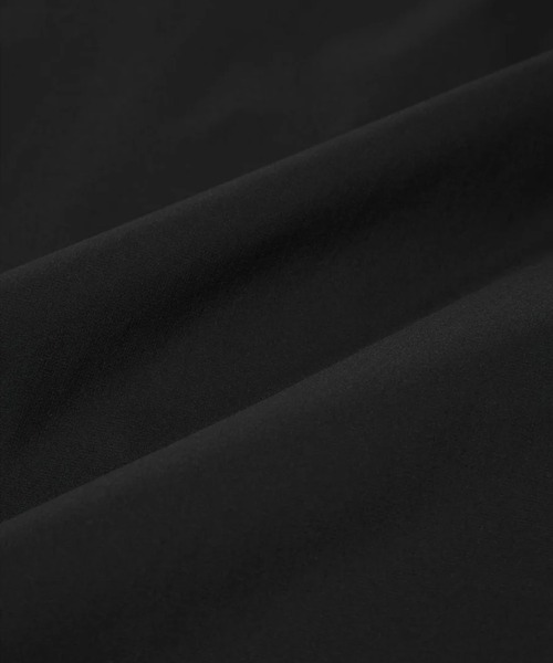 DESCENTE ALLTERRAIN（デサント　オルテライン）の「DESCENTE ALLTERRAIN/デサントオルテライン ウォームインサレーション パーカー（パーカー・メンズ・ブラック・O/L/M）」の12枚目の写真