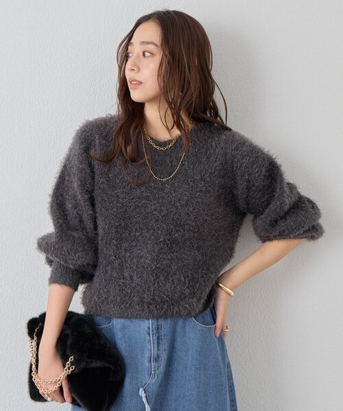 un dix cors(アンディコール)の「《幅広く楽しめる◎》前後2WAYダブルフェイスシャギーニット(ニット/セーター・レディース・グレイッシュベージュ/チャコールグレー・FREE)」の3枚目の写真