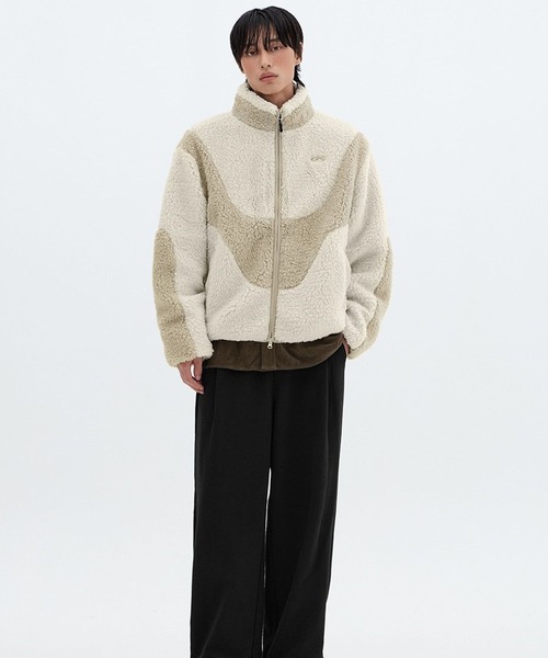 F.ILLUMINATE（フィルミネイト）の「【UNISEX】Filluminate／デュオフリースブルゾン（ブルゾン・レディース・ベージュ/ブラック・MEDIUM/SMALL）」の3枚目の写真