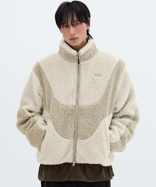 F.ILLUMINATE（フィルミネイト）の「【UNISEX】Filluminate／デュオフリースブルゾン（ブルゾン・レディース・ベージュ/ブラック・MEDIUM/SMALL）」の6枚目の写真