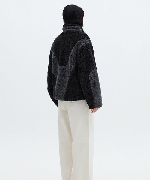 F.ILLUMINATE（フィルミネイト）の「【UNISEX】Filluminate／デュオフリースブルゾン（ブルゾン・レディース・ベージュ/ブラック・MEDIUM/SMALL）」の10枚目の写真