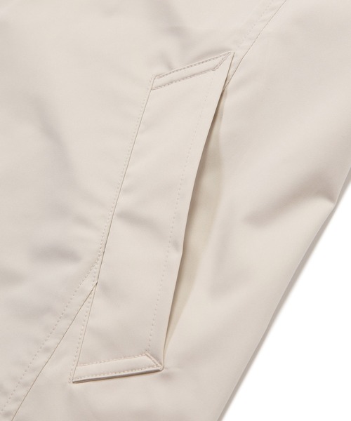 MEN'S BIGI（メンズビギ）の「LIMONTA EAST ストレッチギャバ ステンカラーコート＜ストレッチ・防風・撥水・透湿性＞（ステンカラーコート・メンズ・グリーン/ネイビー/オフホワイト・03/02/01/04）」の18枚目の写真