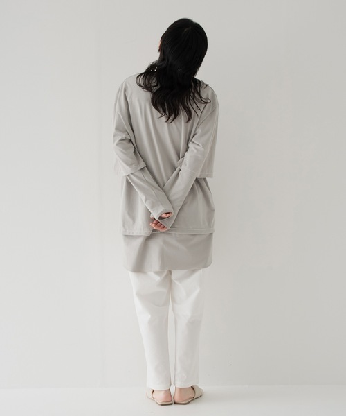 RYU(リュー)の「vintage-style layered top(Tシャツ/カットソー・メンズ・グレイッシュベージュ/チャコール・2/4)」の17枚目の写真